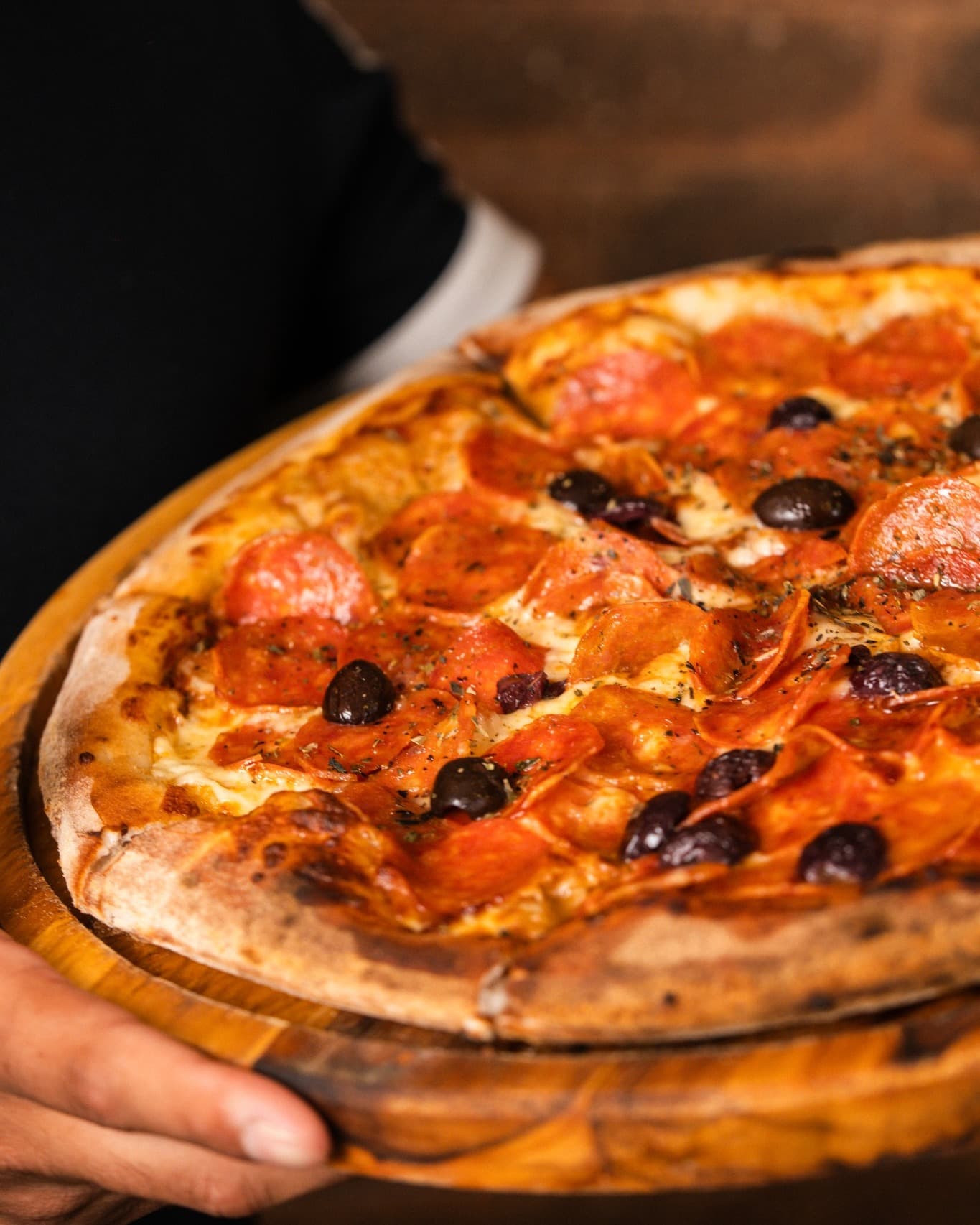 Pizza artesanal de pepperoni da Bendita